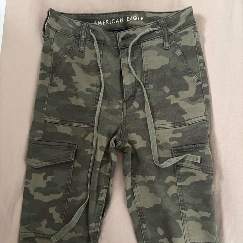 American Eagle Outfitters Camouflage Skinny Pants